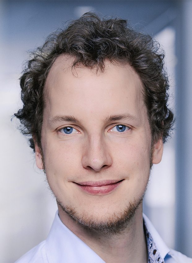 Dr. Christoph Schmelzeisen